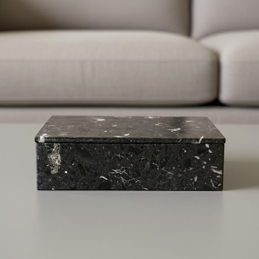 Multiuse Box With Lid